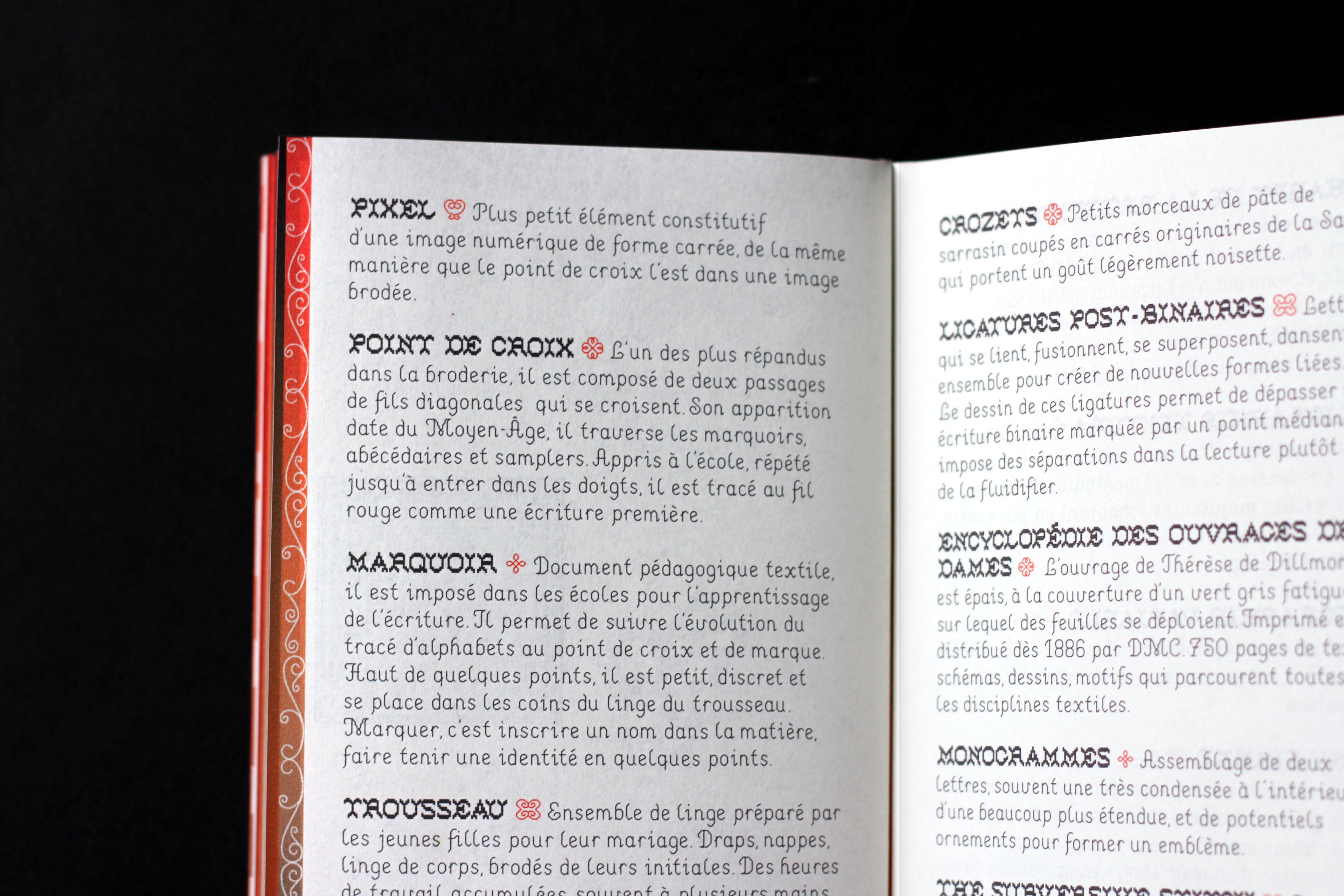 entre-les-plis